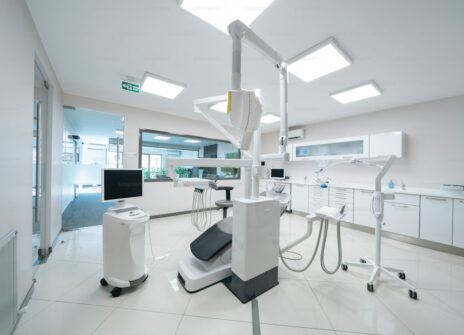 How Stress Affects Your Oral Health: Causes, Symptoms and Solutions